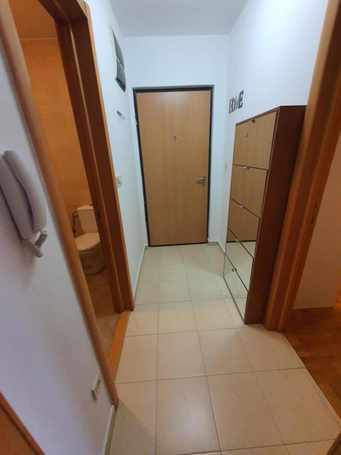 Comfort One Bedroom Apartment Podgorica Exterior foto